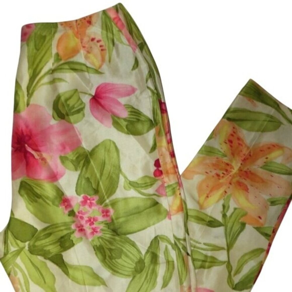 Dana Buchman 100% Silk Floral Print Capri Pants Size 4 Inseam 23 inches